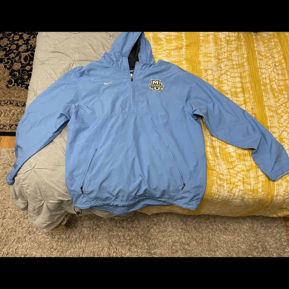 Marquette Windbreaker